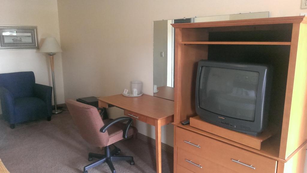Naugatuck Motor Lodge Quarto foto