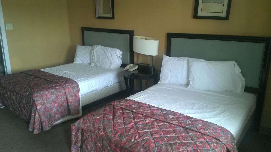 Naugatuck Motor Lodge Quarto foto
