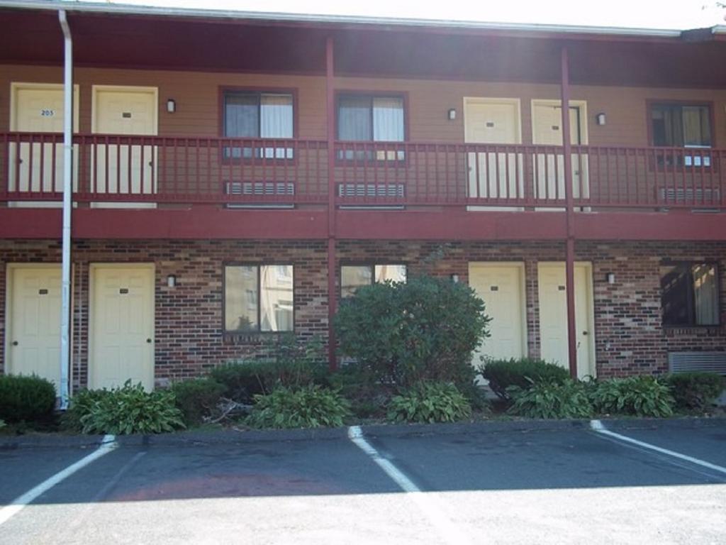 Naugatuck Motor Lodge Exterior foto