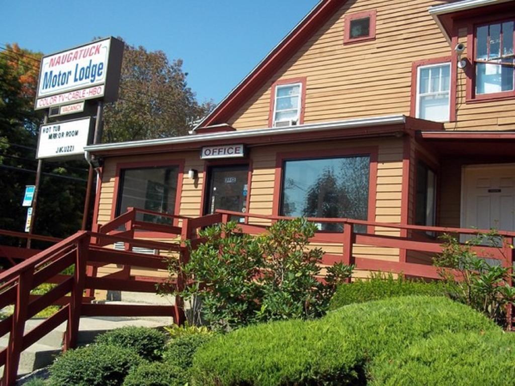 Naugatuck Motor Lodge Exterior foto